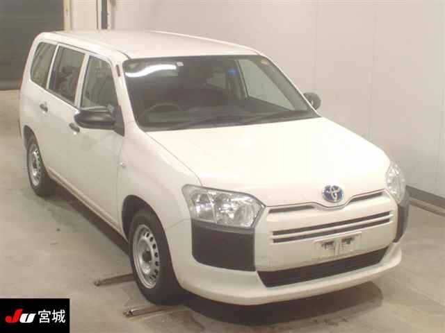 TOYOTA PROBOX VAN HYBRID 2022, фото 1