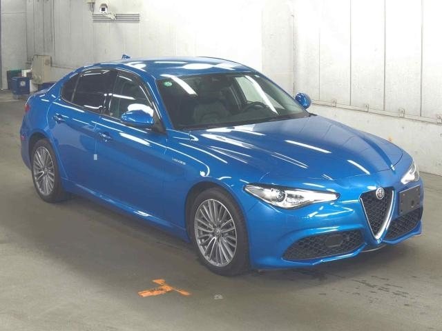 ALFA ROMEO GIULIA 2018, фото 1