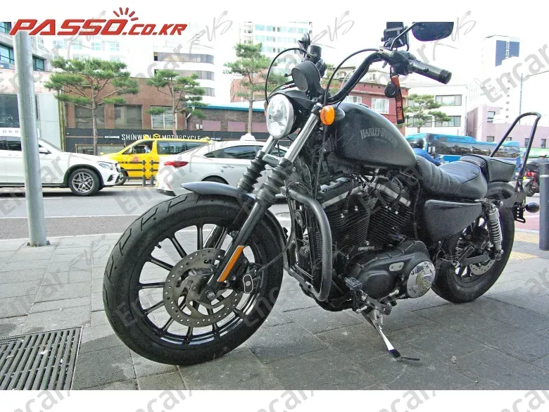 HARLEY-DAVIDSON XL 883 N - фото 1