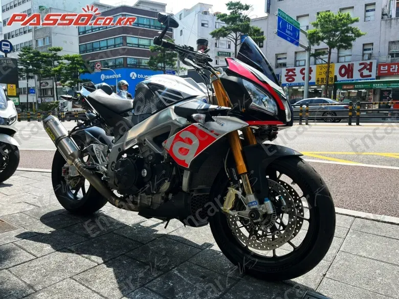 APRILIA TUONO V 4 1100 FACTORY - фото 2