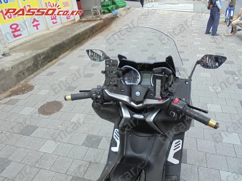 YAMAHA T MAX 530 - фото 3