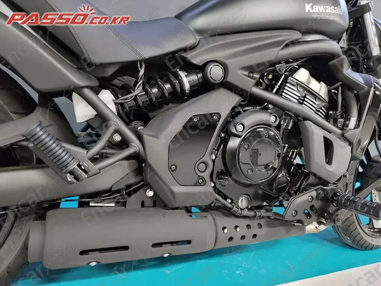 KAWASAKI VULCAN S 650 ABS - фото 6