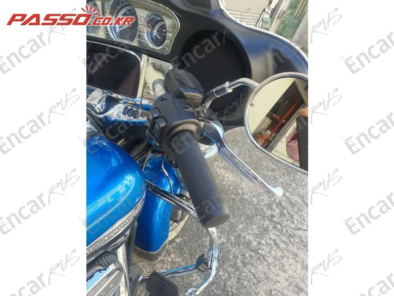 HARLEY-DAVIDSON ELECTRA GLIDE REVIVAL - фото 3