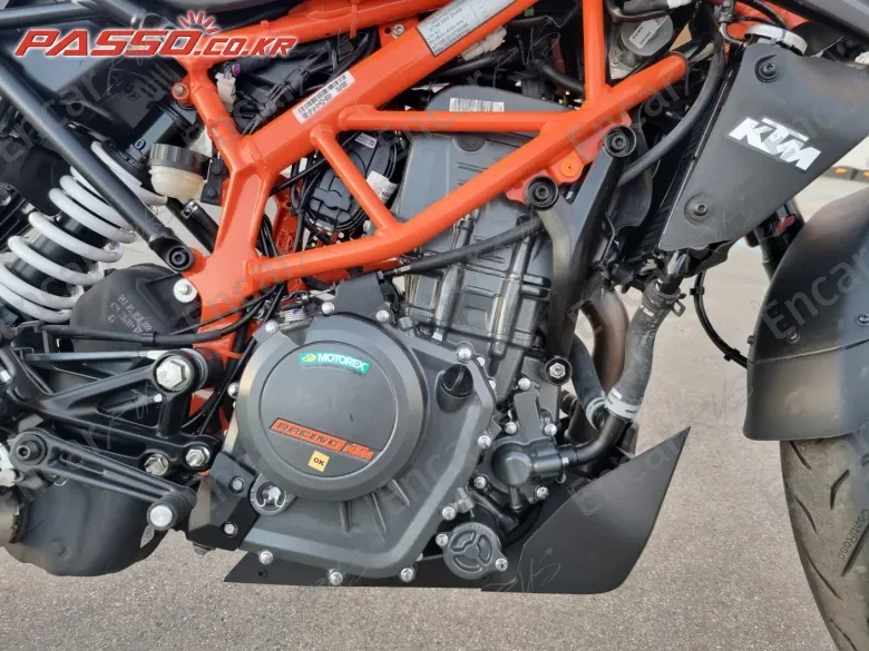 Ktm 390 Duke - фото 4