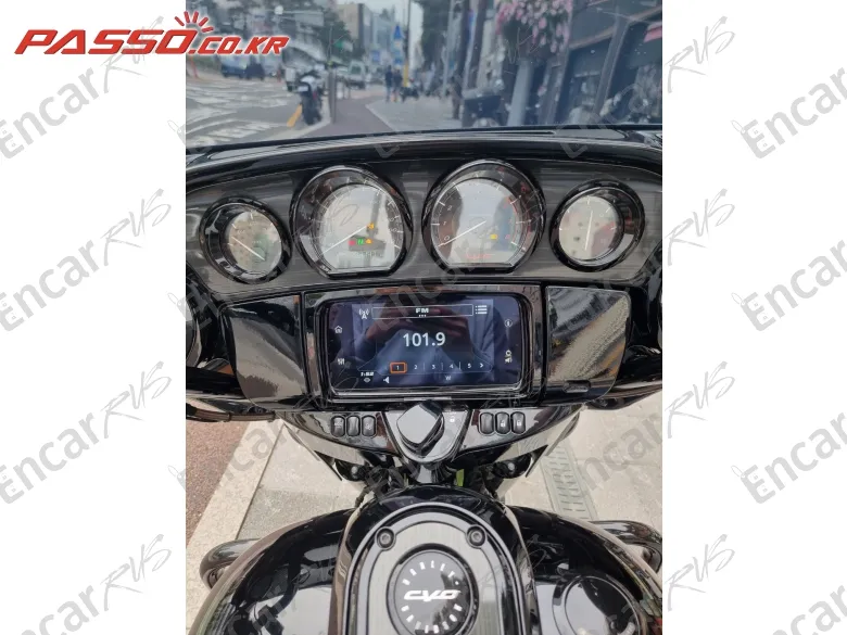 Harley-Davidson Flhxse - фото 3