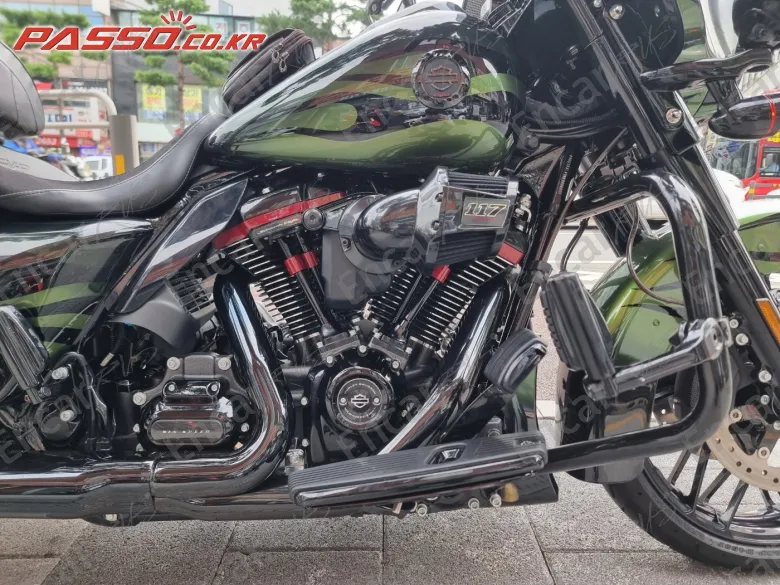 Harley-Davidson Flhxse - фото 4