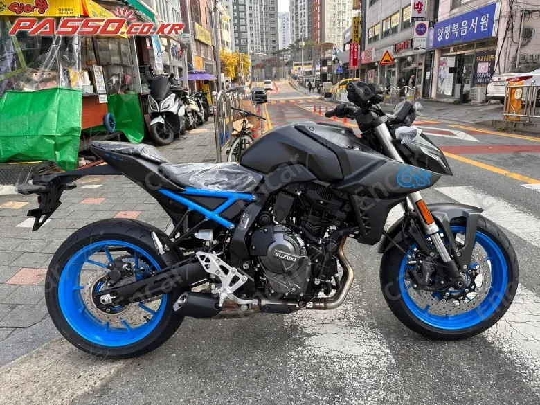 Suzuki Gsx 8 S - фото 0