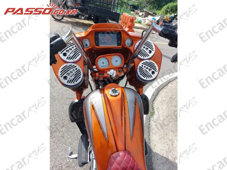 HARLEY-DAVIDSON FLTR - фото 3