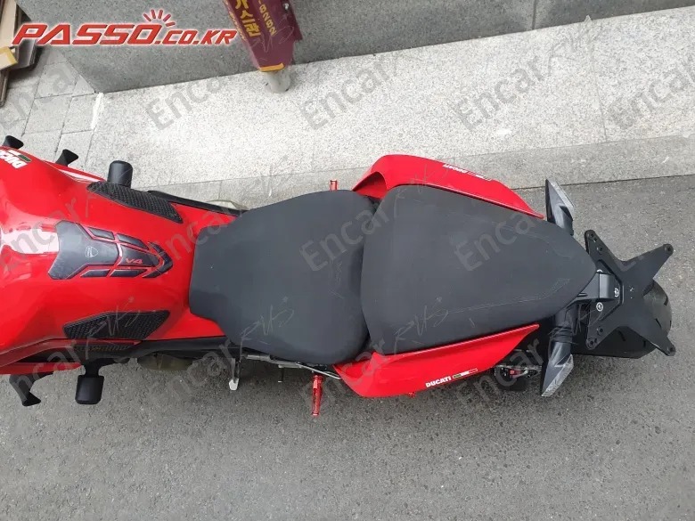 Ducati Streetfighter V4 S - фото 5