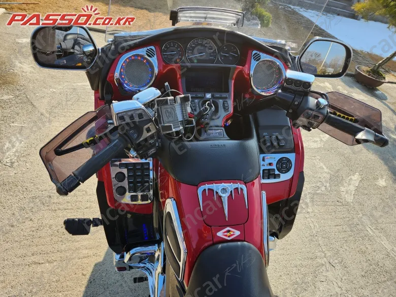 HONDA GOLDWING 1800 - фото 3
