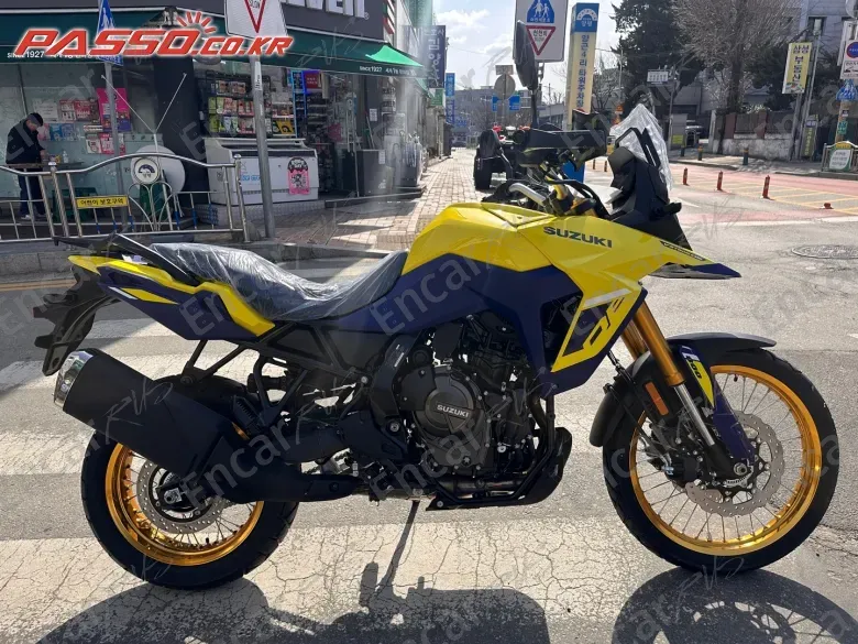 SUZUKI V STROM 800 DE - фото 0