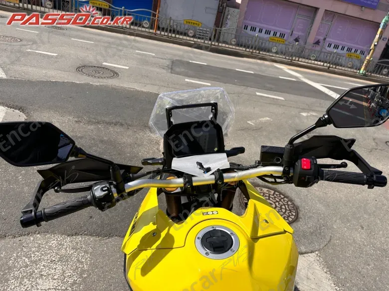 SUZUKI V STROM 800 DE - фото 3