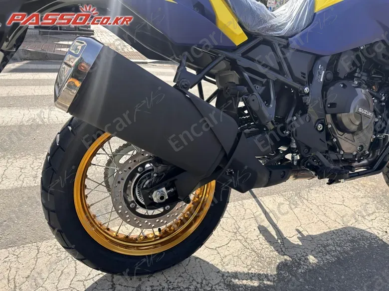 SUZUKI V STROM 800 DE - фото 6