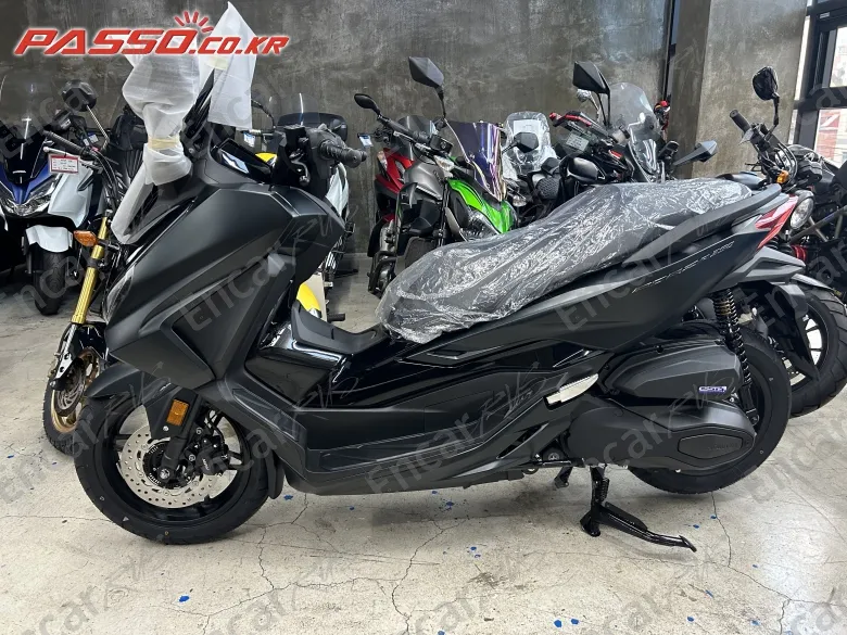HONDA FORZA 350 - фото 1