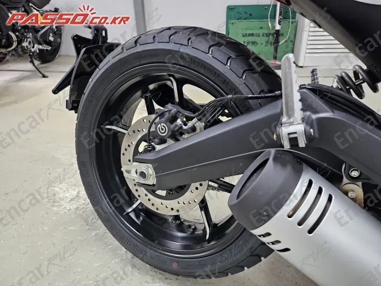Ducati Scrambler Icon - фото 4