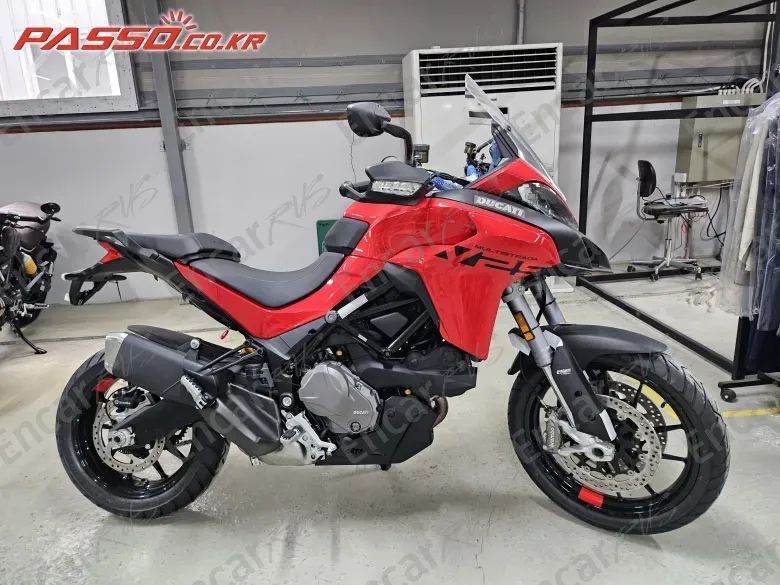 Ducati Multistrada V2 S - фото 0