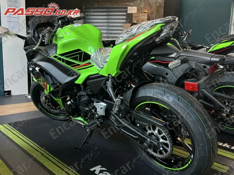Kawasaki Ninja 650 Abs - фото 2