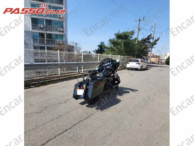 Harley-Davidson Flhxs Street Glide Special - фото 5