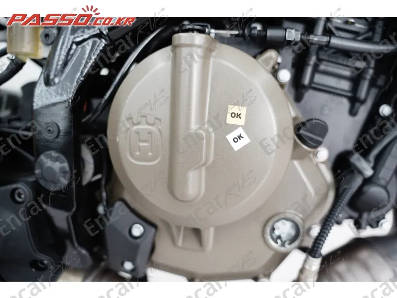 Husqvarna Vitpilen 401 - фото 4