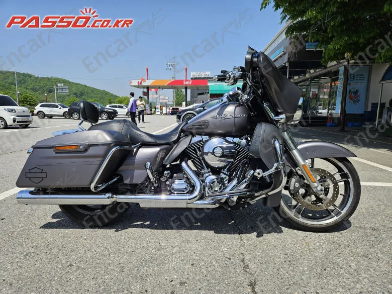 HARLEY-DAVIDSON FLHX - фото 0