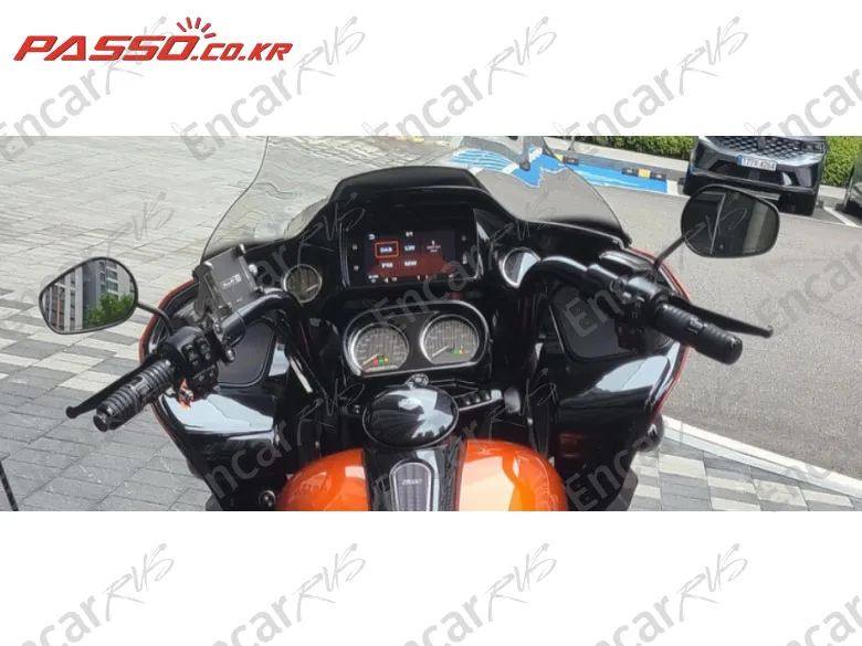 HARLEY-DAVIDSON ROAD GLIDE SPECIAL - фото 3