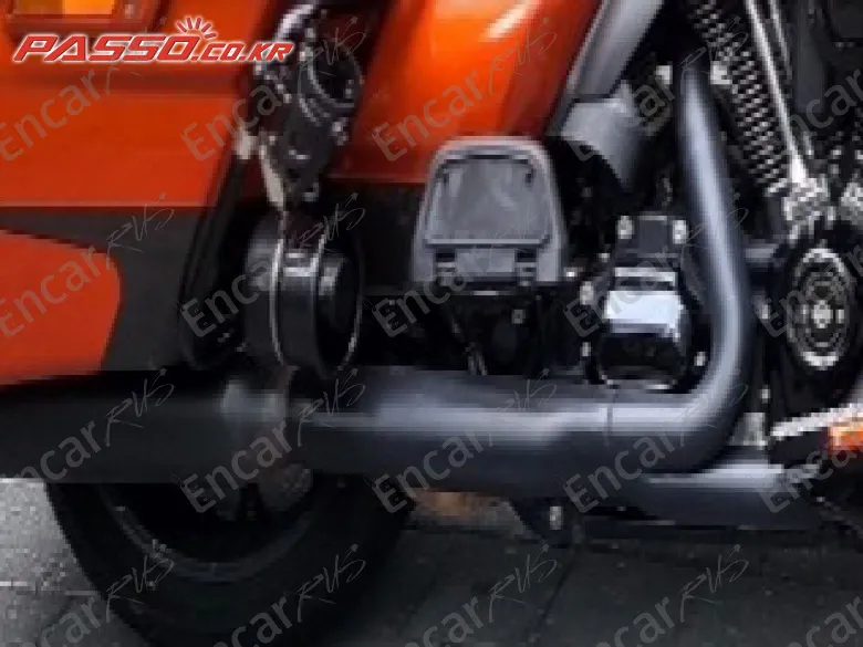 HARLEY-DAVIDSON ROAD GLIDE SPECIAL - фото 6