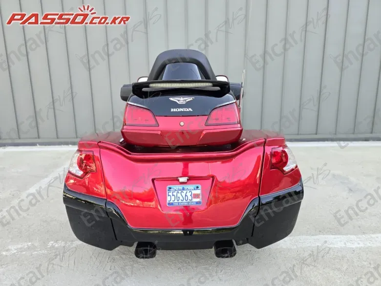 HONDA GOLDWING 1800 - фото 2