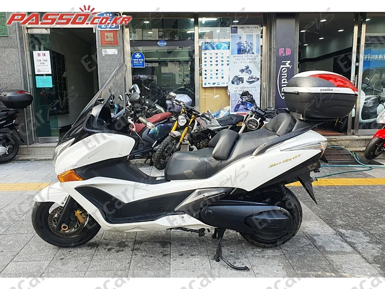 HONDA SILVER WING 600 - фото 1