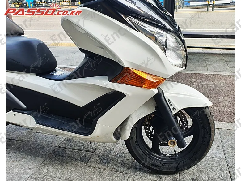 HONDA SILVER WING 600 - фото 5