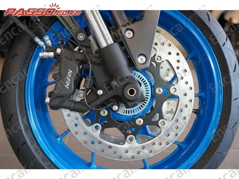 Suzuki Gsx 8 S - фото 5