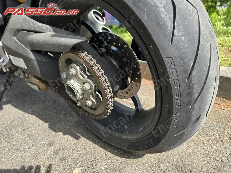Ducati Supersport S - фото 5