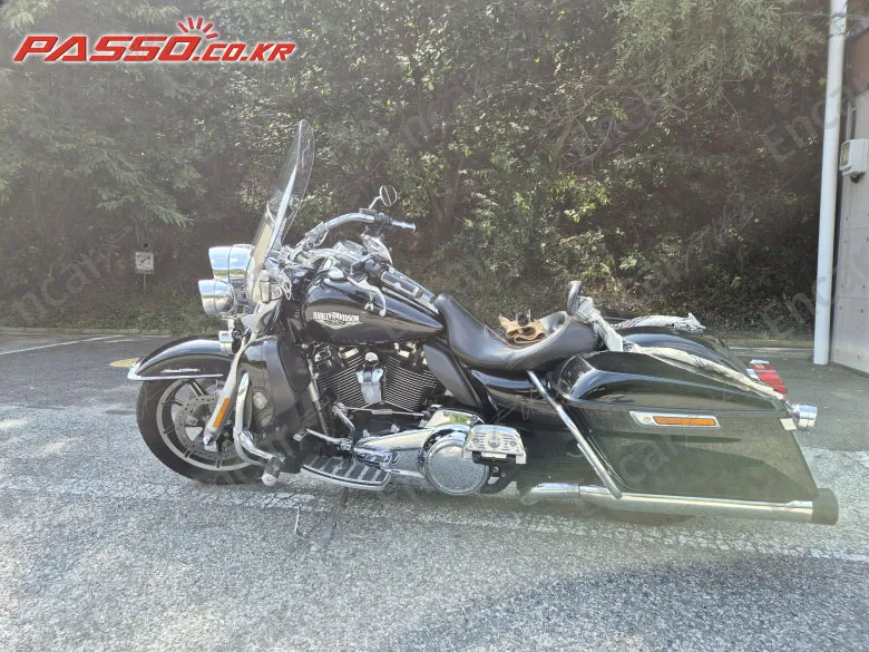 HARLEY-DAVIDSON FLHR - фото 1