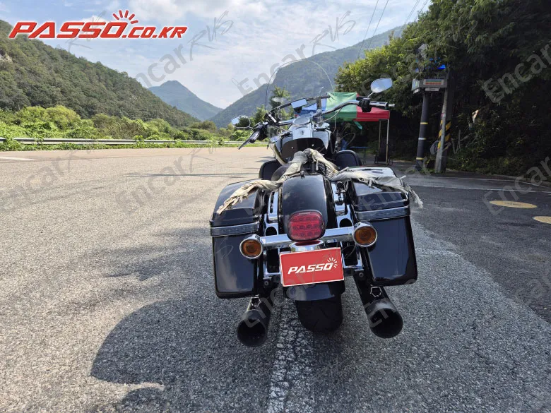 HARLEY-DAVIDSON FLHR - фото 2