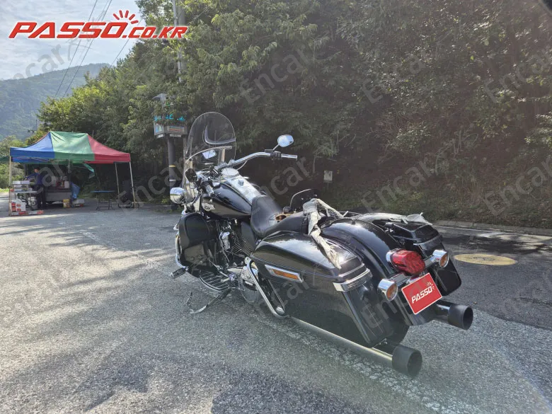HARLEY-DAVIDSON FLHR - фото 3