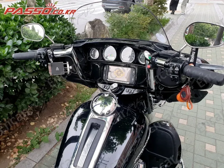 HARLEY-DAVIDSON ULTRA LIMITED - фото 4