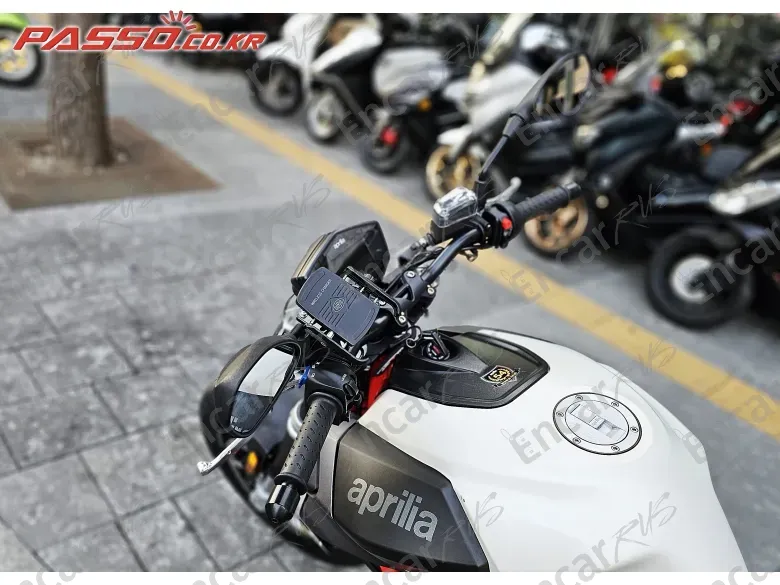 Aprilia Shiver 900 - фото 3