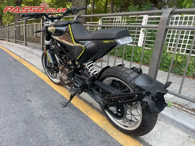 Husqvarna Vitpilen 401 - фото 6