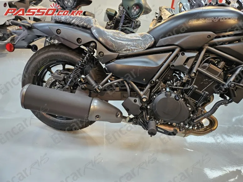 Kawasaki Eliminator 500 - фото 6