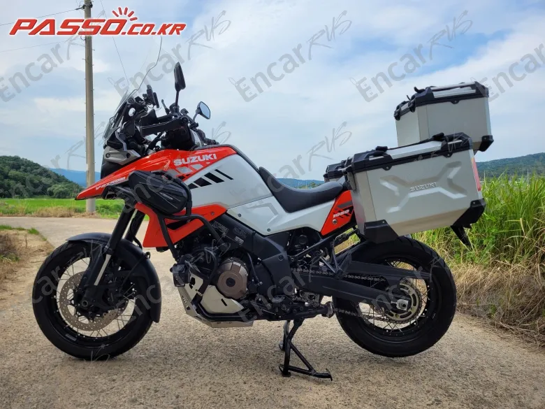 Suzuki V Strom 1050 Xt - фото 1