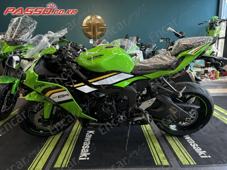 Kawasaki Zx 6 R - фото 1