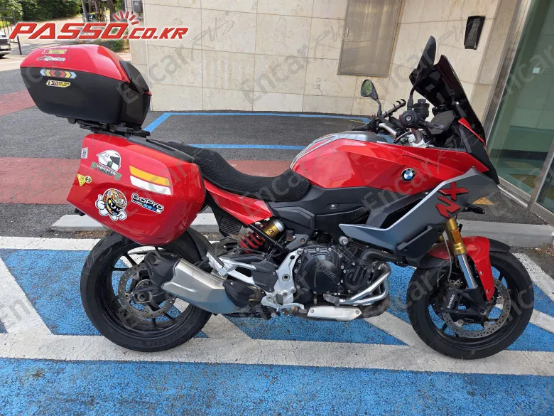 BMW F 900 XR - фото 0