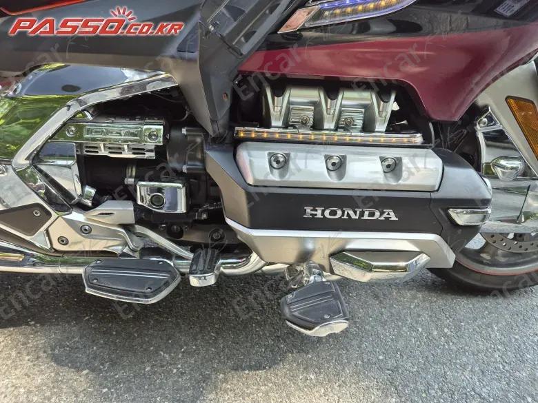 HONDA GOLDWING TOUR DCT AIRBAG - фото 4