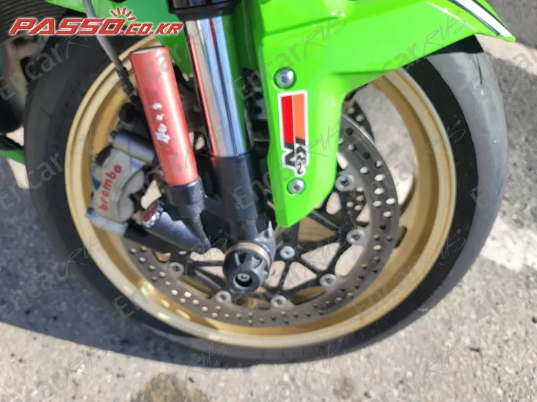 Kawasaki Zx 10 R - фото 3