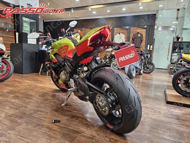 Ducati Streetfighter V4 Sp - фото 1