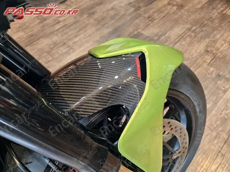 Ducati Streetfighter V4 Sp - фото 6