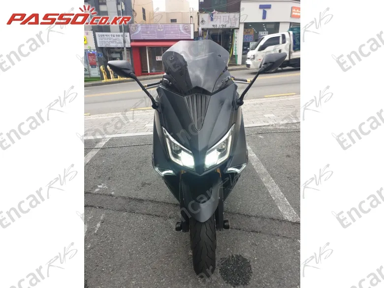 YAMAHA T MAX 530 - фото 2