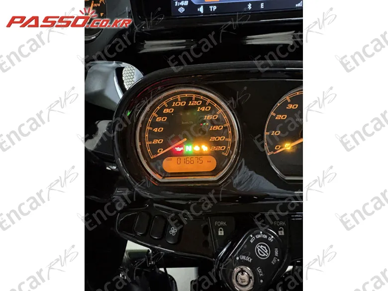 Harley-Davidson Road Glide Special - фото 4
