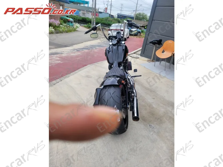 Harley-Davidson Breakout - фото 2