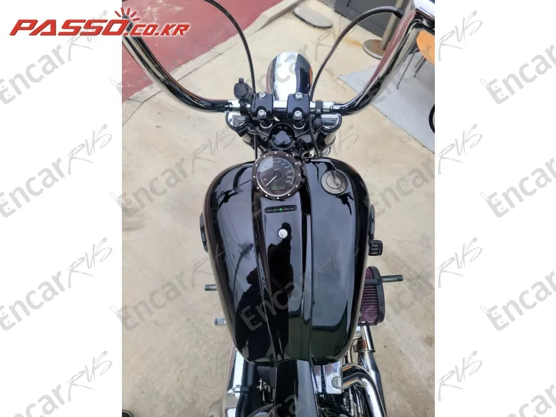 Harley-Davidson Breakout - фото 3