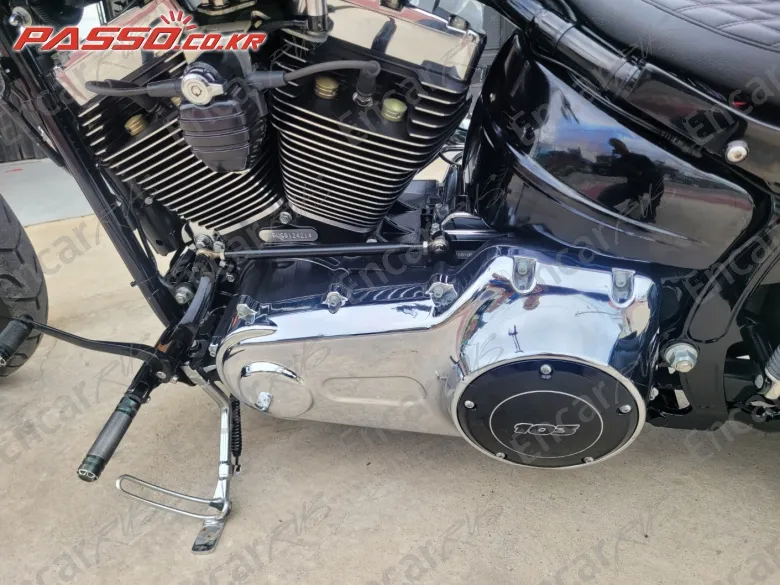 Harley-Davidson Breakout - фото 4